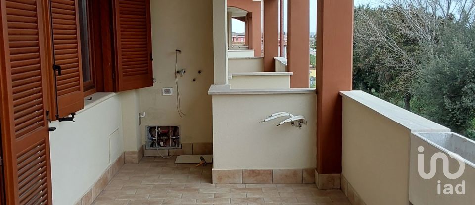 Three-room apartment of 80 m² in Fiumicino (00054)