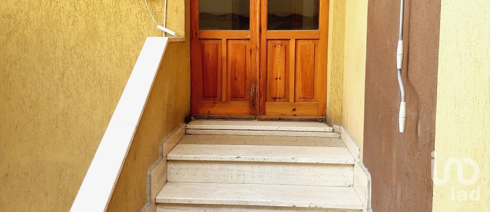 Townhouse 10 rooms of 240 m² in Porto Sant'Elpidio (63821)