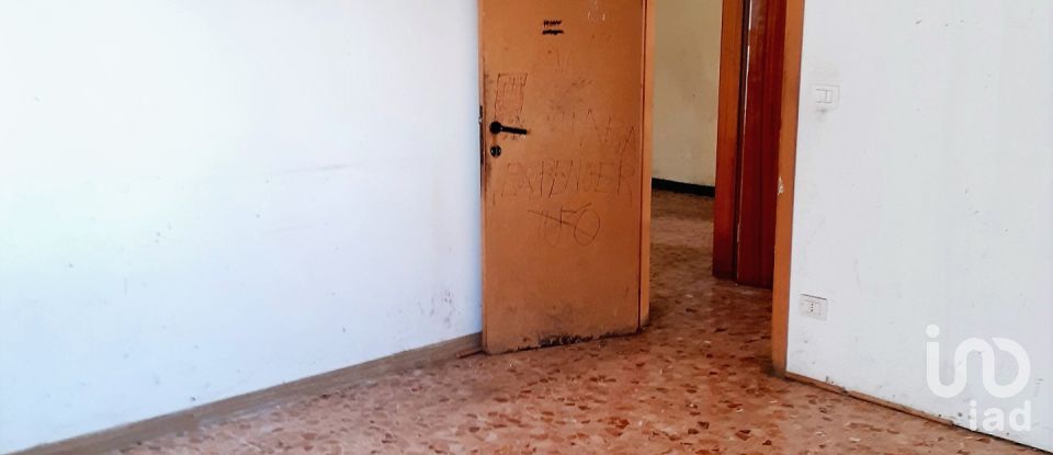 Townhouse 10 rooms of 240 m² in Porto Sant'Elpidio (63821)