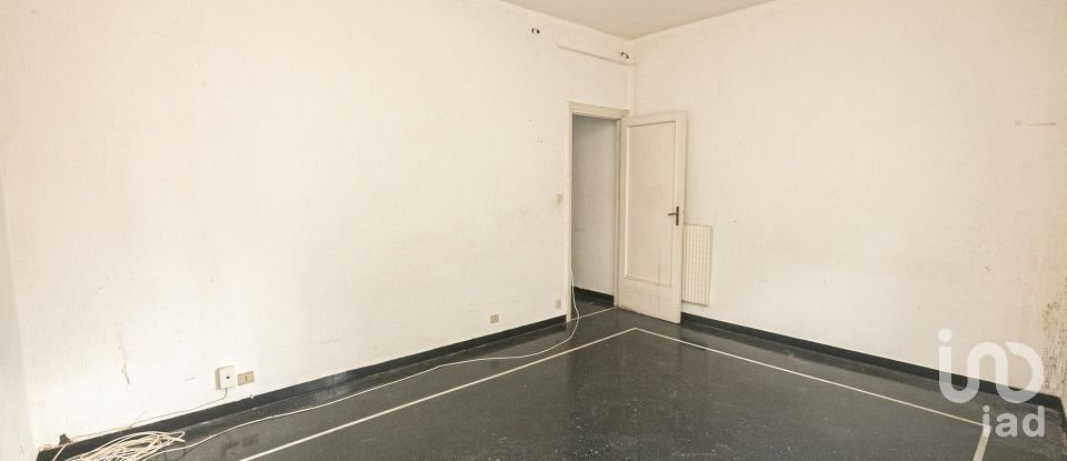 Apartment 6 rooms of 97 m² in Genova (16134)