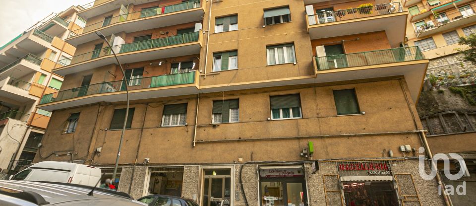Apartment 6 rooms of 97 m² in Genova (16134)