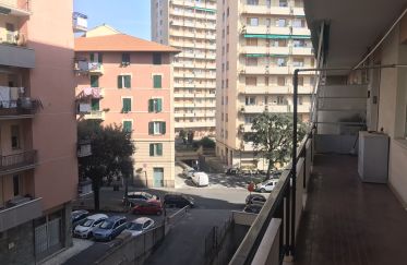 Quadrilocale di 108 m² a Genova (16155)