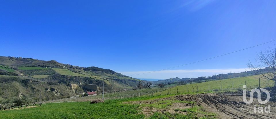 Casale 4 locali di 90 m² in Monteprandone (63076)