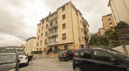Apartment 6 rooms of 90 m² in Genova (16133)