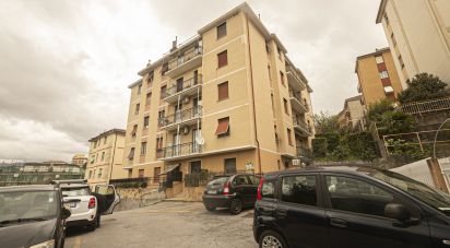 Apartment 6 rooms of 90 m² in Genova (16133)