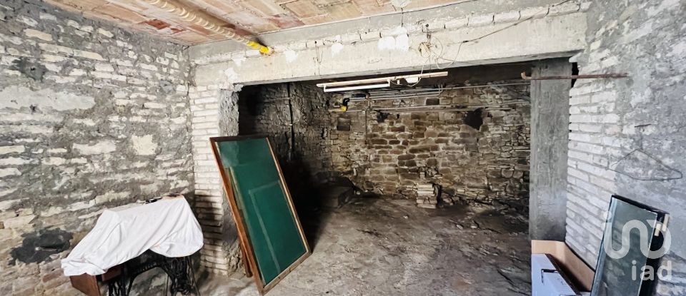 Casa indipendente / Villa 9 locali di 180 m² in Santa Vittoria in Matenano (63854)