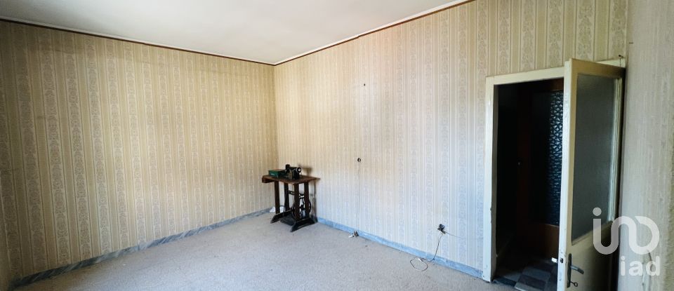 Casa indipendente / Villa 9 locali di 180 m² in Santa Vittoria in Matenano (63854)