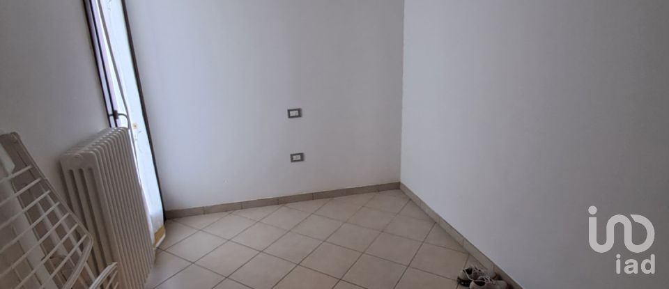 Four-room apartment of 79 m² in Rovigo (45100)