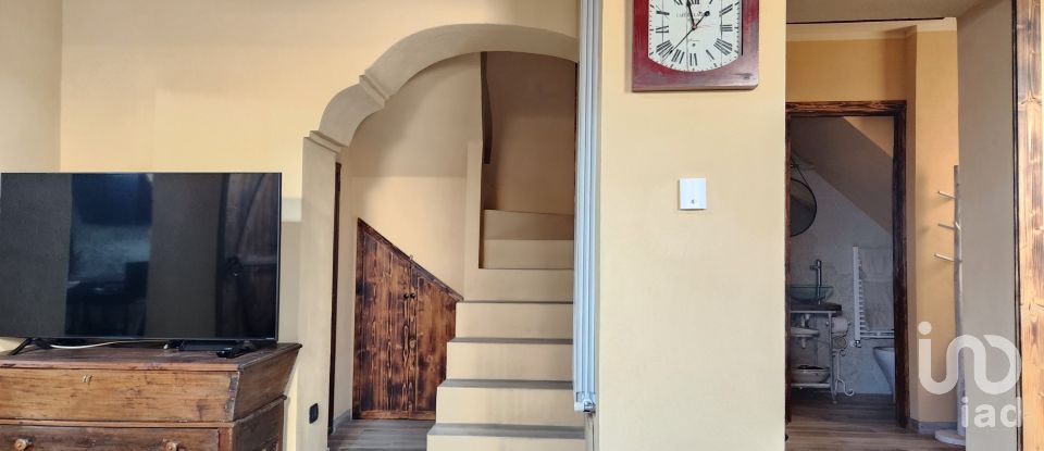 House 6 rooms of 191 m² in Vado Ligure (17047)