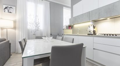 Four-room apartment of 98 m² in Castelfidardo (60022)