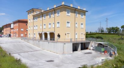 Costruzione di 3.885 m² in Osimo (60027)