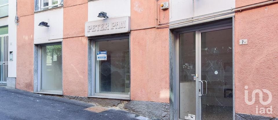 Retail property of 85 m² in Cantù (22063)