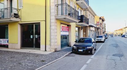 Posto auto/Box di 40 m² in Porto San Giorgio (63822)