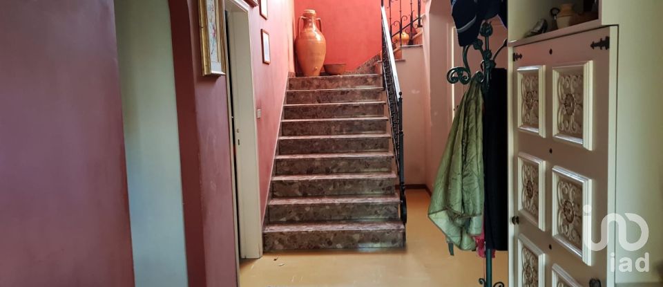 Casa indipendente / Villa 13 locali di 180 m² in Ponzano di Fermo (63845)