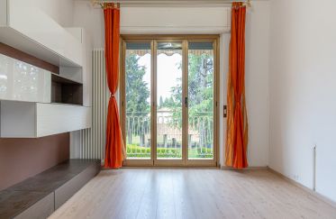 Three-room apartment of 67 m² in Lurate Caccivio (22075)