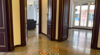 Appartamento 7 locali di 163 m² a Savona (17100)