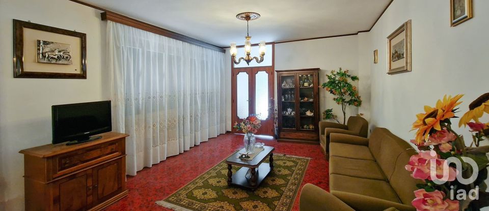 Villa 12 locali di 435 m² in Recanati (62019)