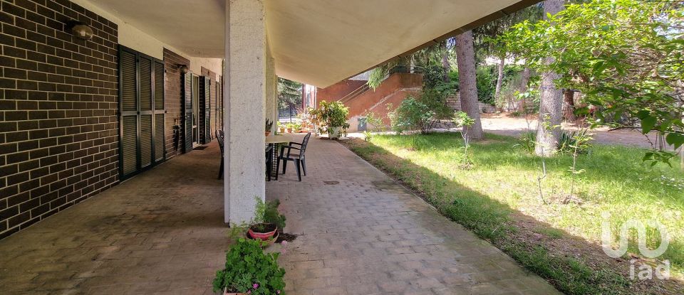 Casale 12 locali di 435 m² in Recanati (62019)