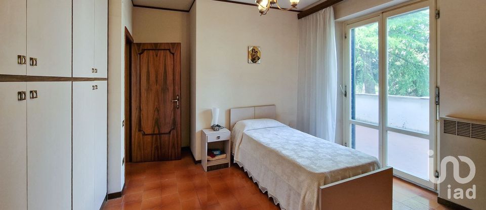 Farm 12 rooms of 435 m² in Recanati (62019)