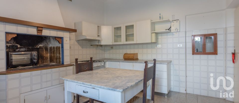Casa indipendente 13 locali di 370 m² in Filottrano (60024)