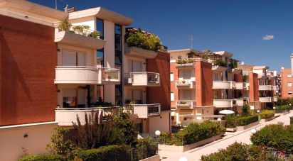 Negozio / locale commerciale di 110 m² in San Benedetto del Tronto (63074)