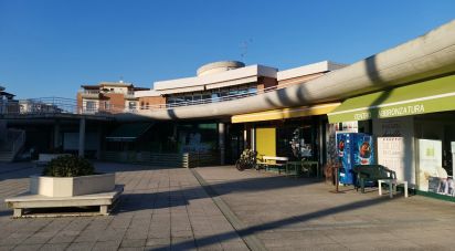 Negozio / locale commerciale di 110 m² in San Benedetto del Tronto (63074)