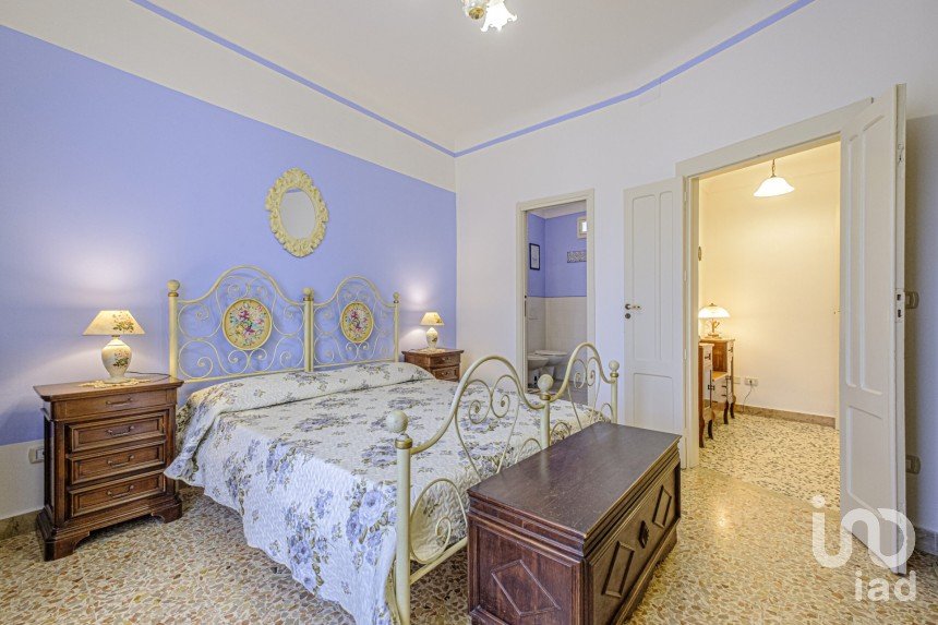 Casa 6 locali di 125 m² in Palazzolo Acreide (96010)