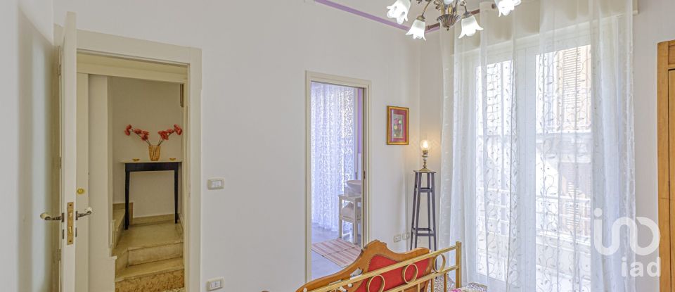 House 6 rooms of 125 m² in Palazzolo Acreide (96010)