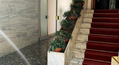 Negozio / locale commerciale di 135 m² in Milano (20124)