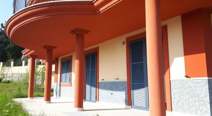 House boat 3 rooms of 98 m² in Offida (63073)