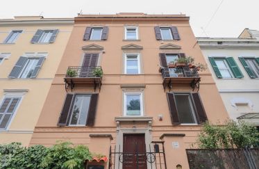Three-room apartment of 60 m² in Roma (00198)