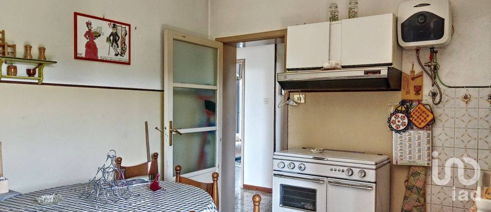 Apartment 6 rooms of 90 m² in Petritoli (63848)