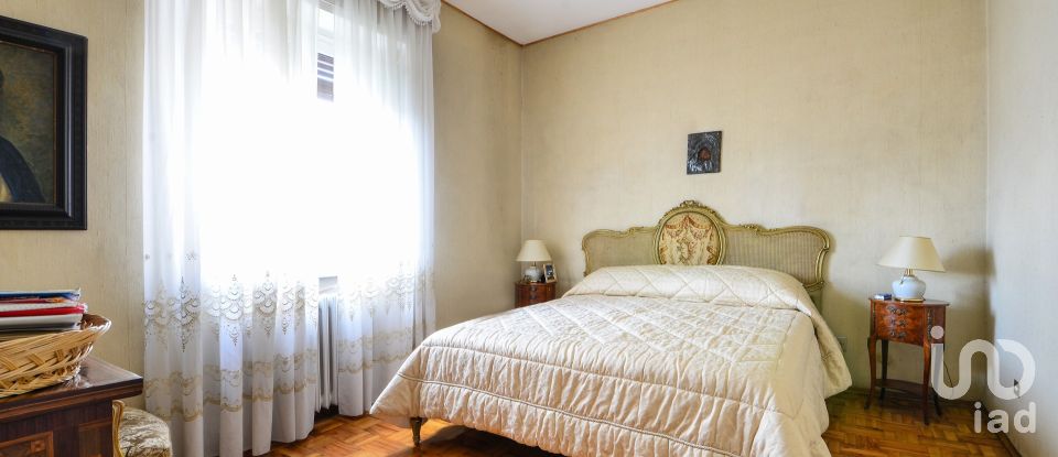 Apartment 8 rooms of 190 m² in Millesimo (17017)