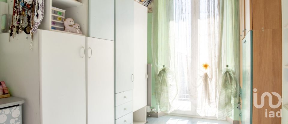 House 5 rooms of 204 m² in Castelfidardo (60022)