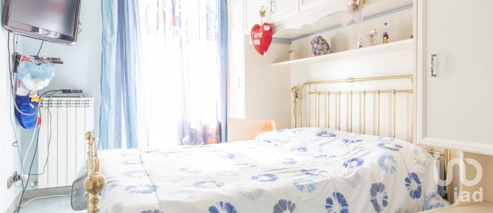 House 5 rooms of 204 m² in Castelfidardo (60022)