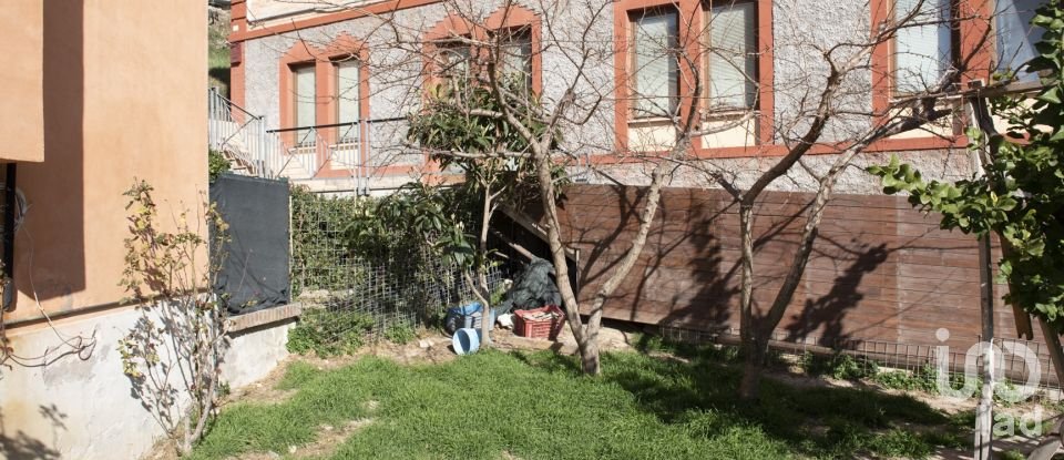 House 5 rooms of 204 m² in Castelfidardo (60022)