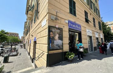 Negozio / locale commerciale di 66 m² in Genova (16128)