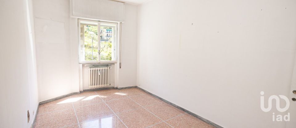 Bilocale di 70 m² a Rapallo (16035)