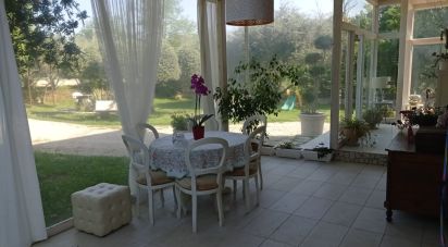 Casale 7 locali di 142 m² in Roseto degli Abruzzi (64026)