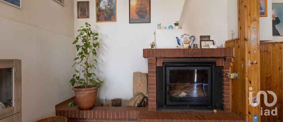 House 5 rooms of 164 m² in Urbisaglia (62010)