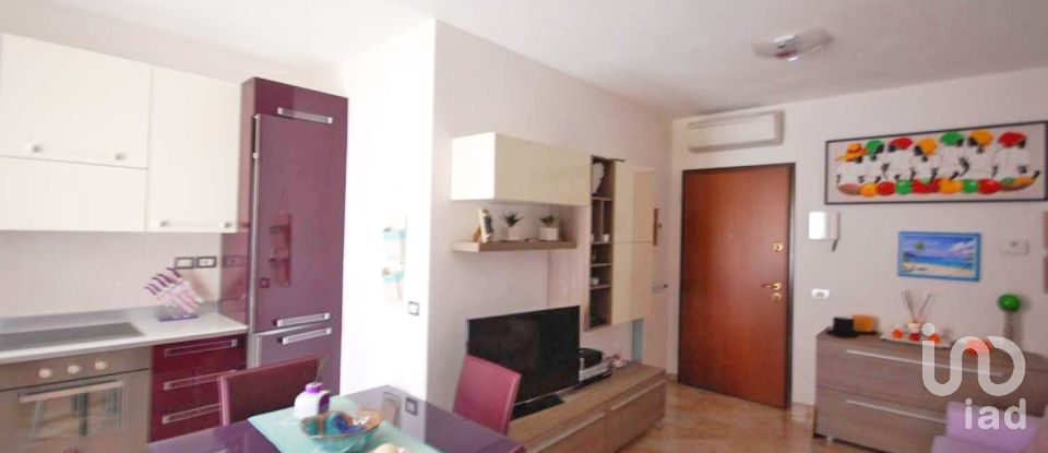 Two-room apartment of 60 m² in La Maddalena (07024)