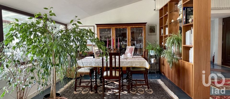 Casale 16 locali di 453 m² in Martina Franca (74015)