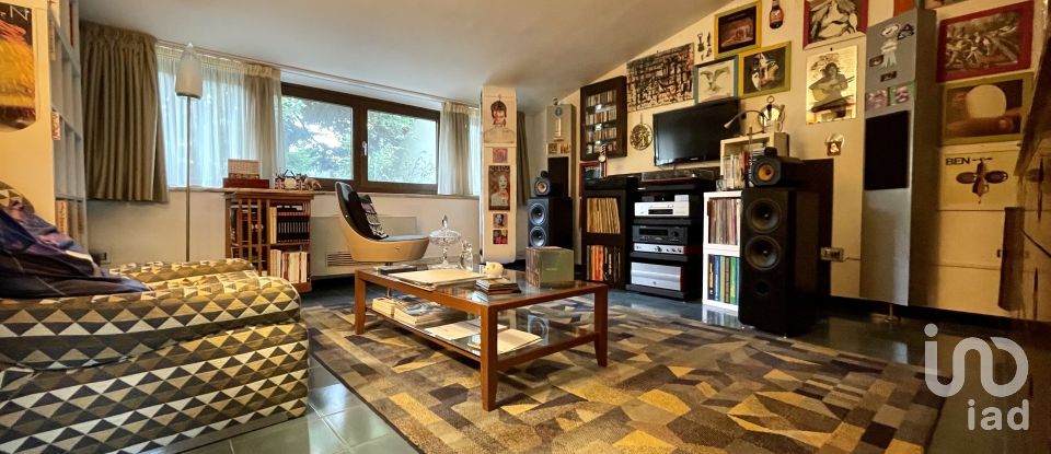 Casale 16 locali di 453 m² in Martina Franca (74015)