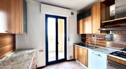 Loft 5 locali di 134 m² a Porto Sant'Elpidio (63821)
