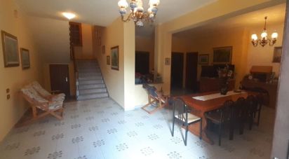 Farm 14 rooms of 600 m² in Castrovillari (87012)