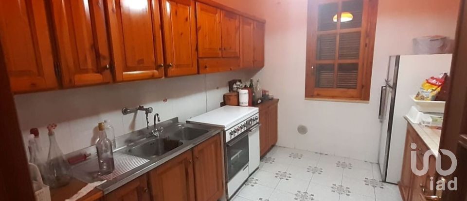 Farm 14 rooms of 600 m² in Castrovillari (87012)