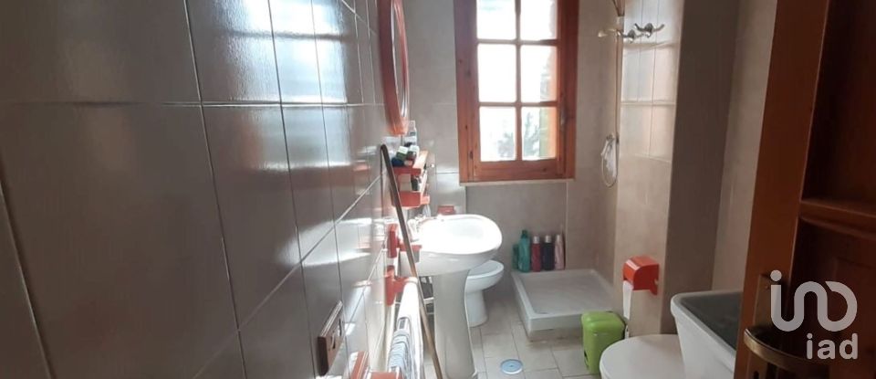 Farm 14 rooms of 600 m² in Castrovillari (87012)