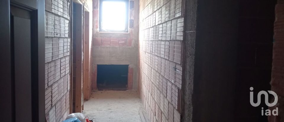 Farm 14 rooms of 600 m² in Castrovillari (87012)