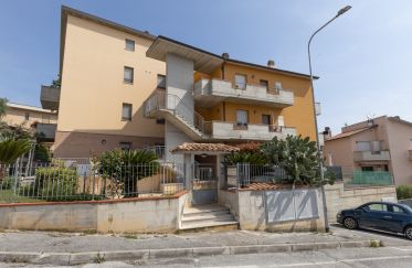 Apartment 5 rooms of 80 sq m in Castelfidardo (60022)
