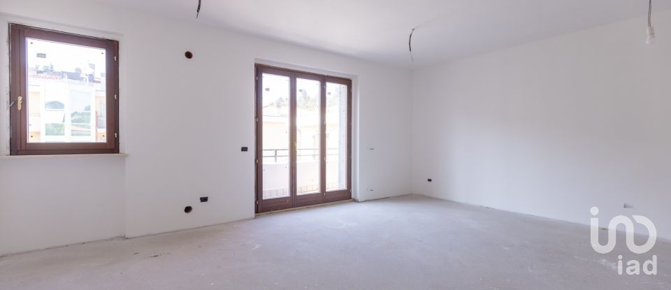 Land 3 rooms of 90 m² in Recanati (62019)
